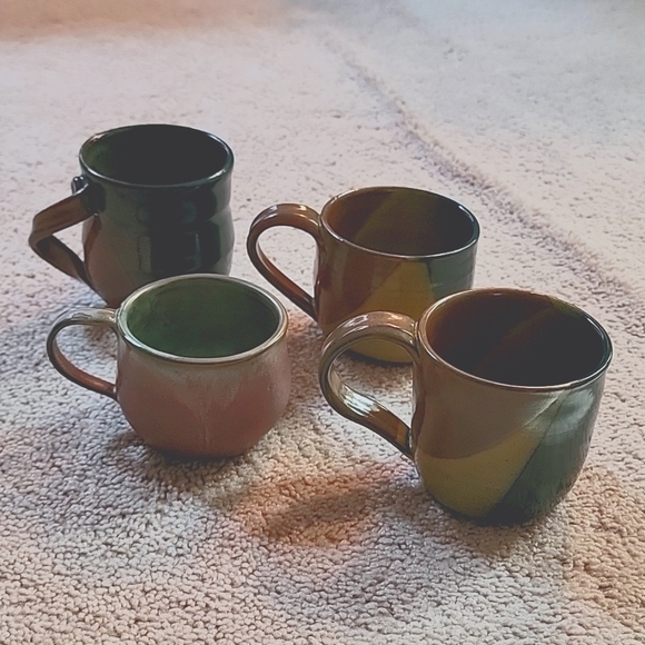 4 artisan thrown clay created coffee mugs - Picture 2 of 11